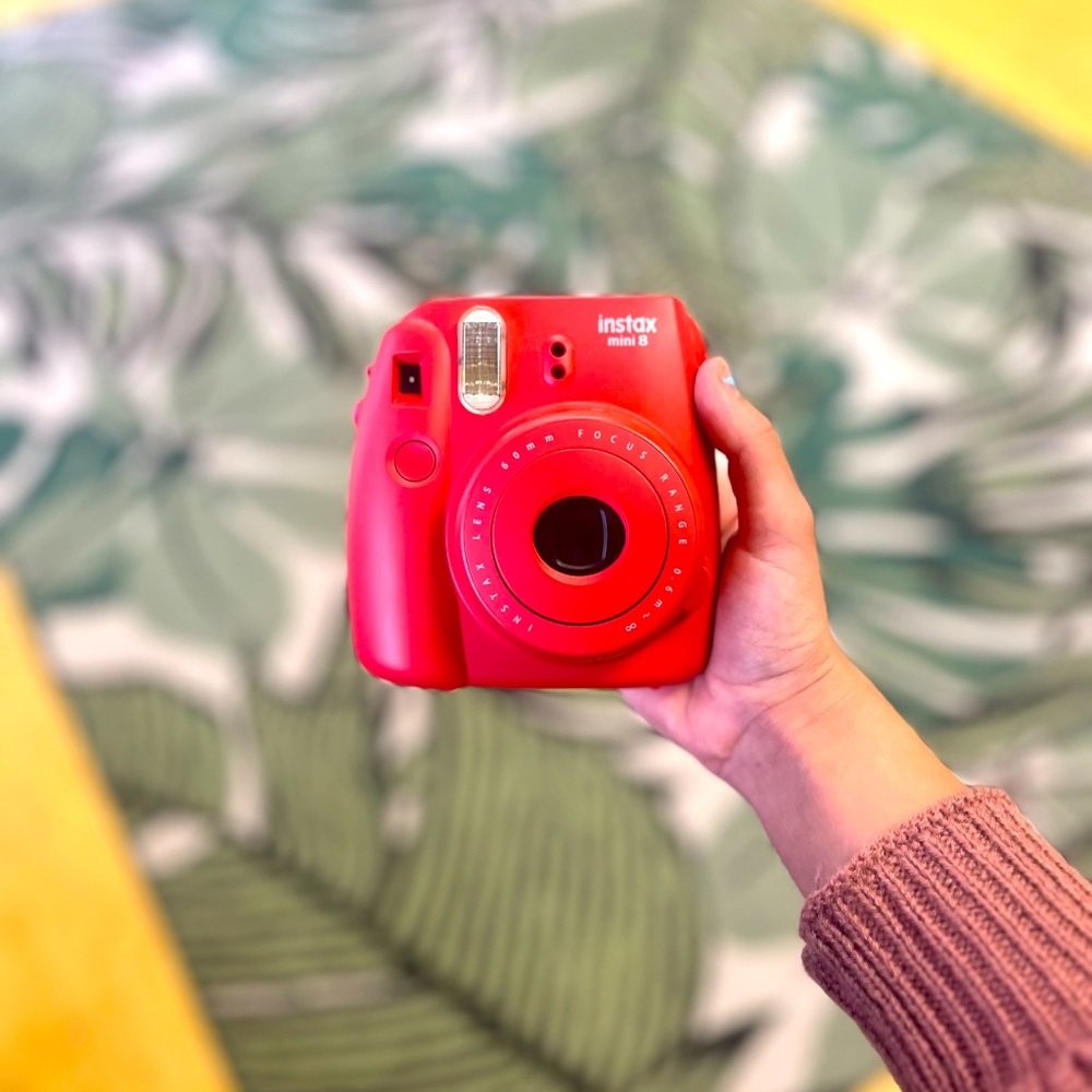INSTAX mini 8 Polaroid camera WITH FILM
